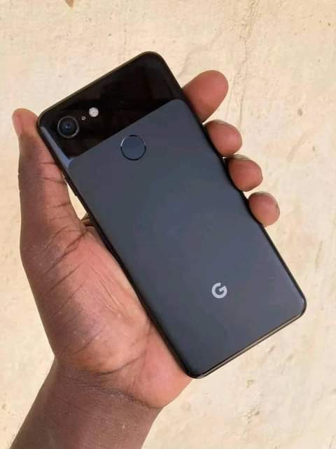 A picture of GOOGLE PIXEL 3