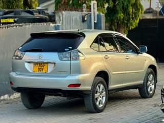 A picture of TOYOTA HARRIER Contract 0713.254.925