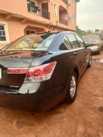 A picture of 2010 HONDA ACCORD