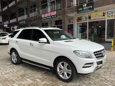 A picture of Foriegn used 2014 Mercedes Benz ML350 Full option with keyless