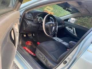 A picture of 2008 Toyota Camry SE