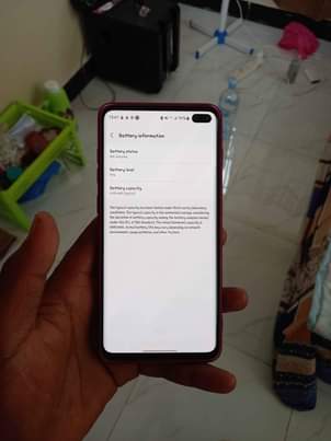 A picture of SAMSUNG S10