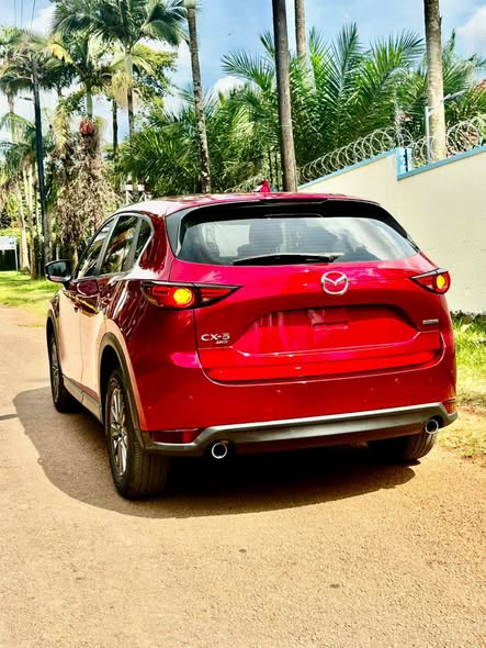 A picture of Mazda CX5 2020 110m Petrol