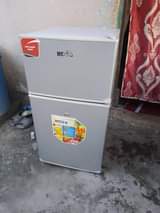 A picture of Nauza frij yangu boss litre 53 offer Lak 265k