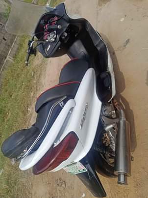 A picture of Yamaha majesty