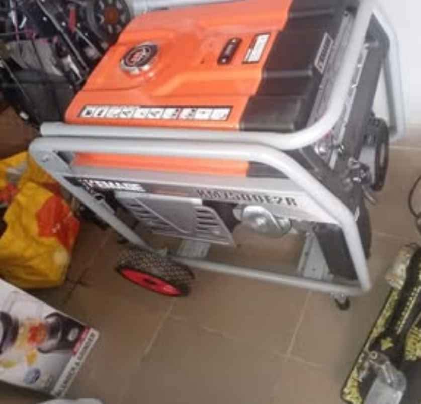 A picture of Kamage 7 5 Kva new with remote no issue buy