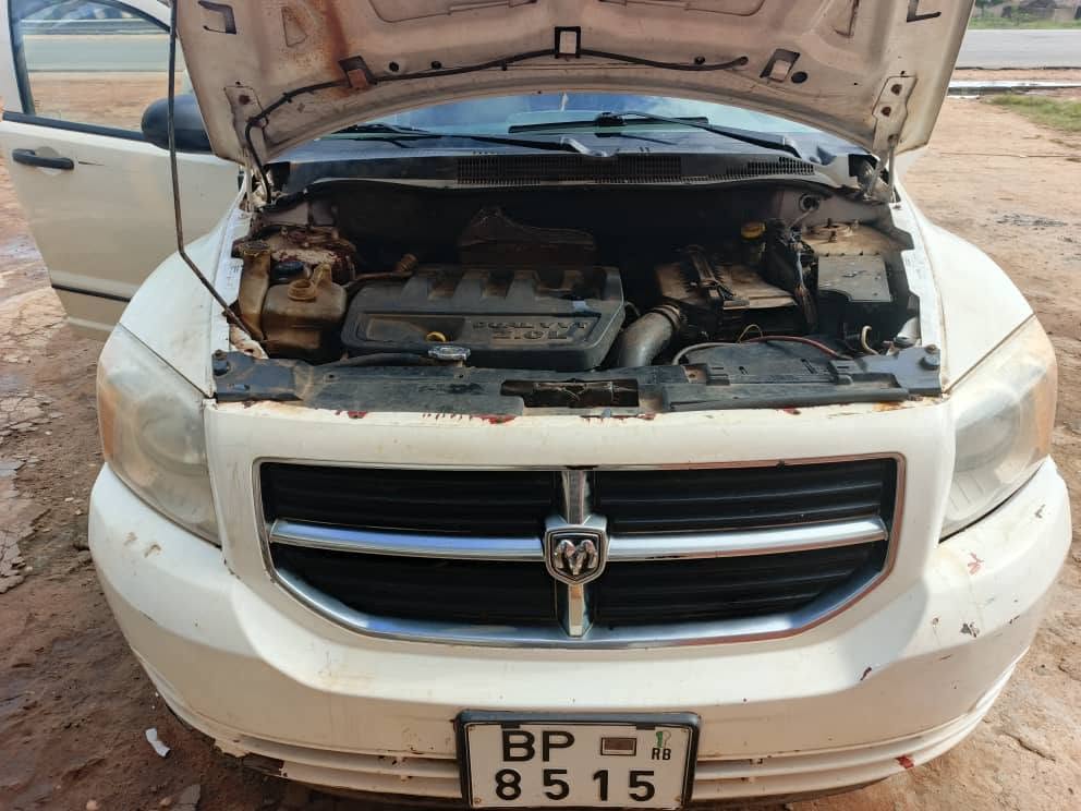 A picture of Dodge automatic transmission 4 plug engine
