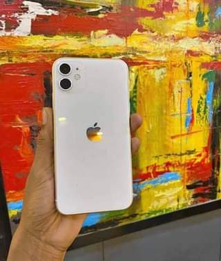 A picture of iPhone 11 plan
