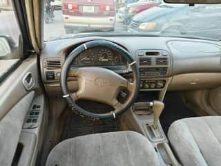 A picture of 2000 Toyota Corolla Le