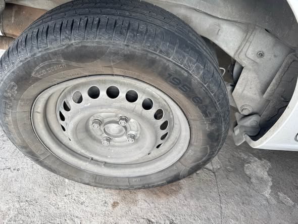 tyres