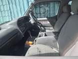 A picture of Haic Hiyo Bee Poa Tajili Kavurungwa Engine 5L Bee Mln