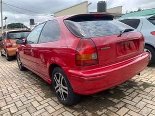 A picture of Direct Belgium Honda Civic 2000 model with original duty available