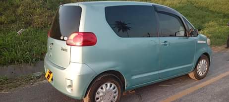 A picture of Toyota port mln 7 5 haina kipengere chcochote ipo kimara