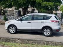A picture of Clean used FORD ESCAPE 2015 model 4.5m net price Neatly