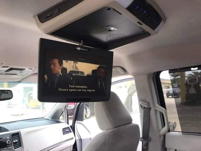 A picture of 2012 Toyota Sienna