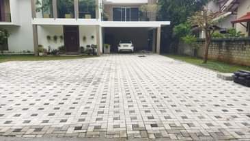 A picture of 10000