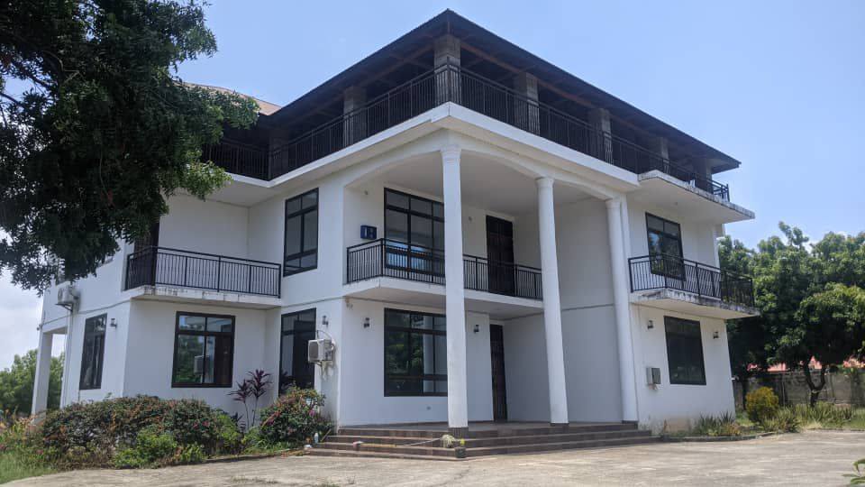 A picture of For. Sale. 1.6.Billion Tanzanian Shilling Negotiable 