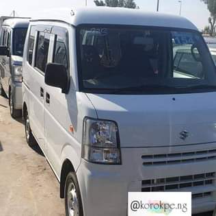 A picture of 2012 Suzuki Every Mini bus