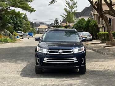 A picture of Good Deal Sparkling Clean Toks 2015 Fully Kitted 2018 Toyota