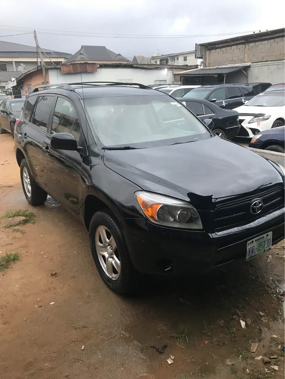 A picture of Toyota RAV4 2007 Model