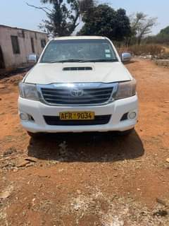 used toyota hilux