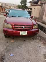 A picture of Toyota Highlander 02