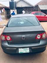 A picture of Volkswagen Passat 2005