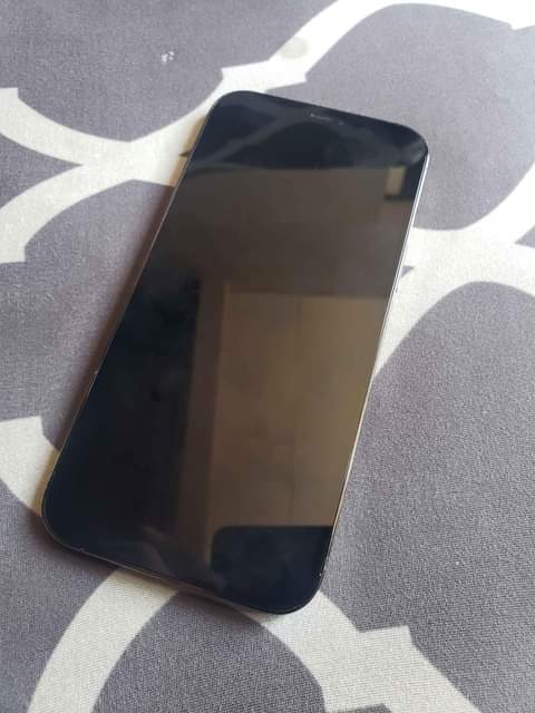 iPhone M.