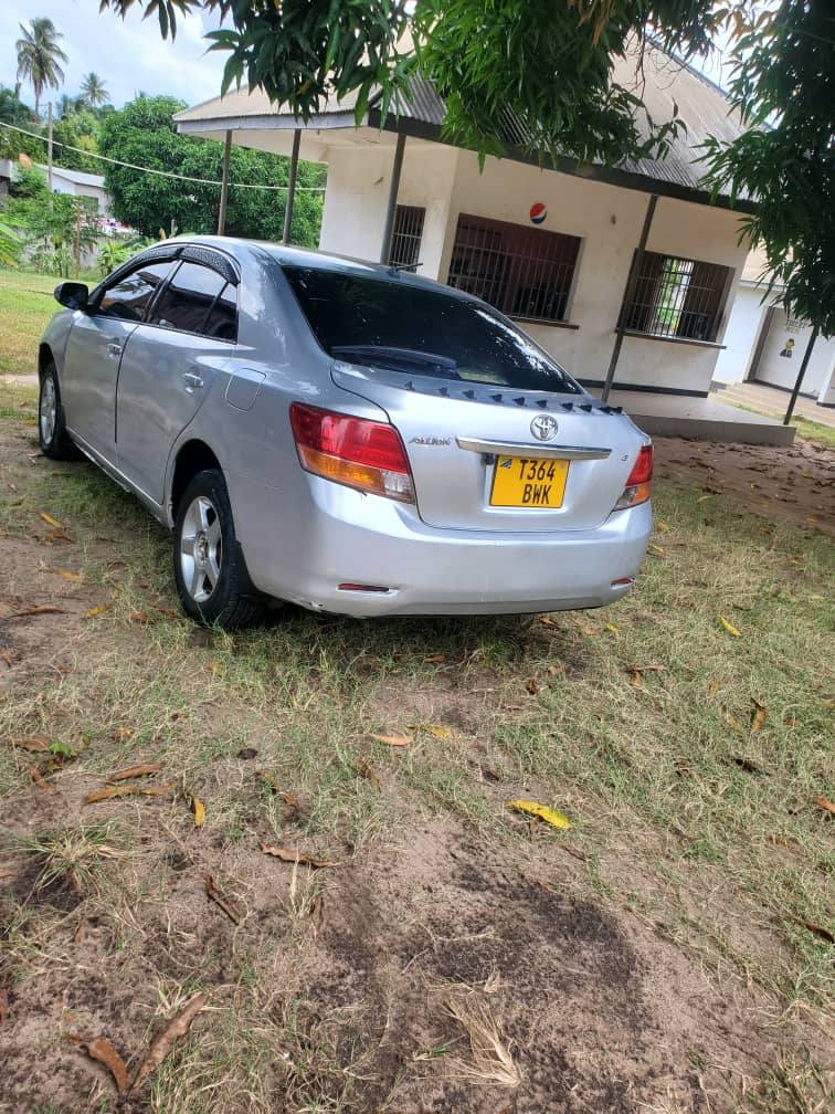 A picture of Toyota allion