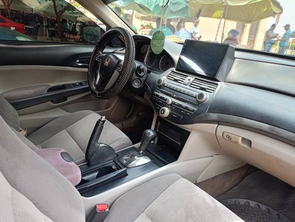 A picture of 2009 honder accord