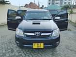 A picture of TOYOTA HULUX BEI MILIONI 77