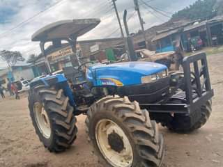 new holland truck