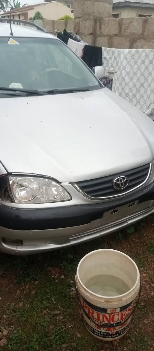 A picture of Toyota avensis