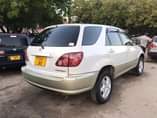 A picture of Toyota harrier old