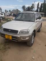 A picture of Rav 4 milion 9 piga simu 0757378797
