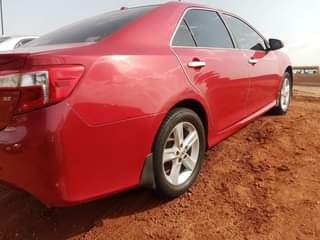 A picture of 2012 Toyota Camry Alloy