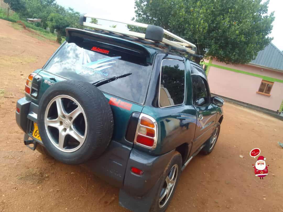 A picture of Toyota RAV4 short 6.5m quick sale