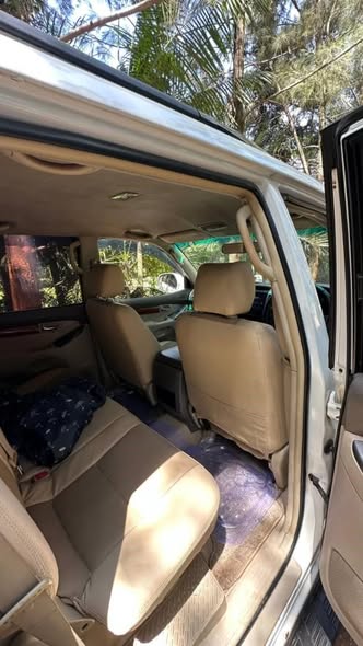 A picture of 2005 Toyota tx prado land cruiser