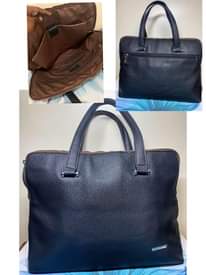 A picture of Hand bags