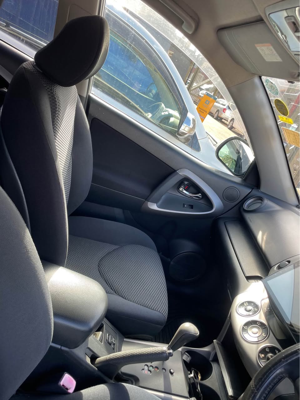A picture of Rav4 At 39m