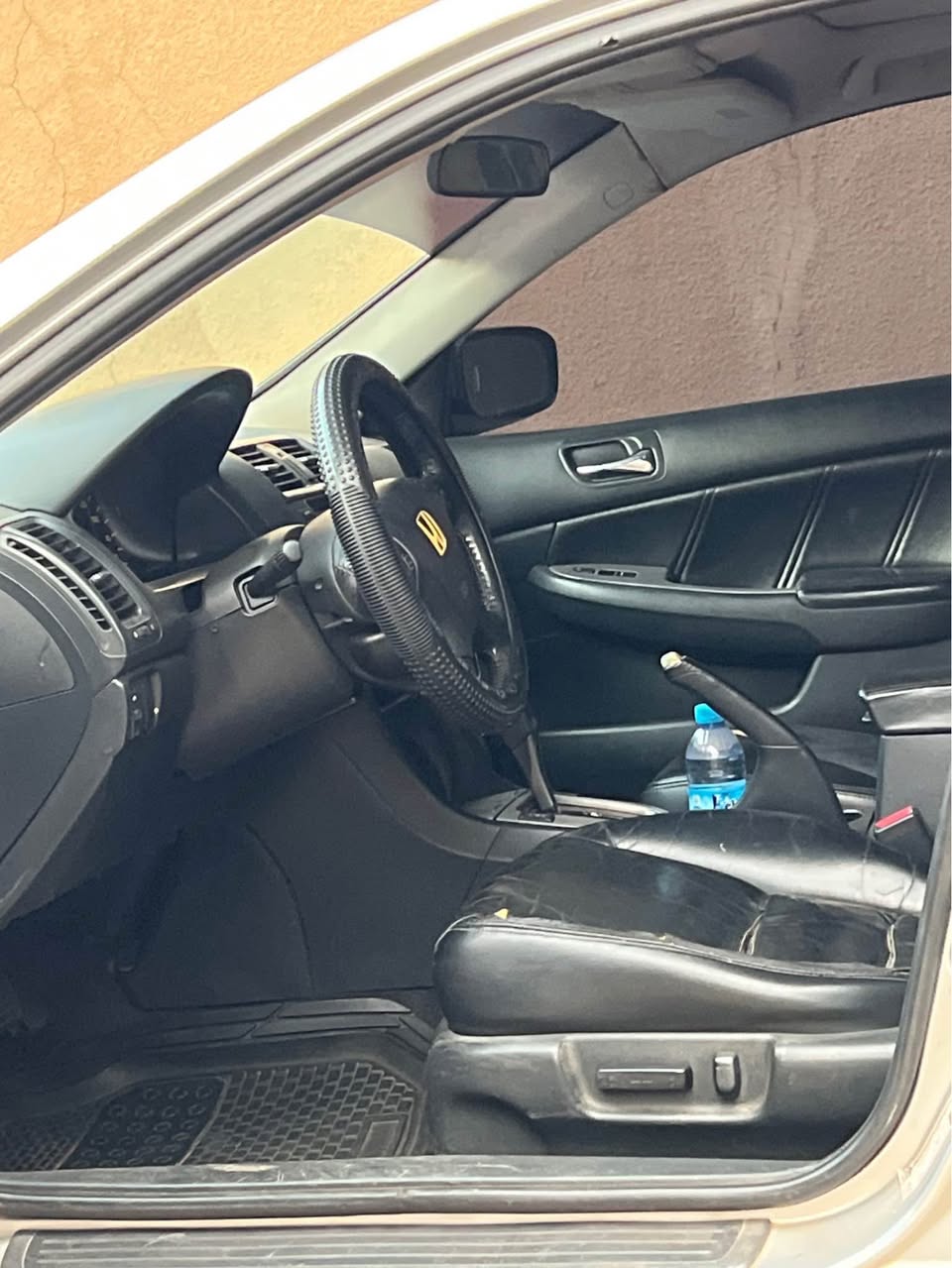 A picture of HONDA ACCORD DC 2006 MODEL