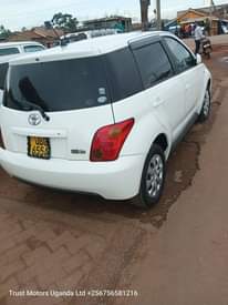 A picture of Toyota Ist