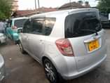 A picture of Toyota Ractis