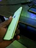 A picture of this is iphone x with face id and good battery