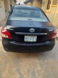A picture of Toyota yaris 2009 model automatic drive
