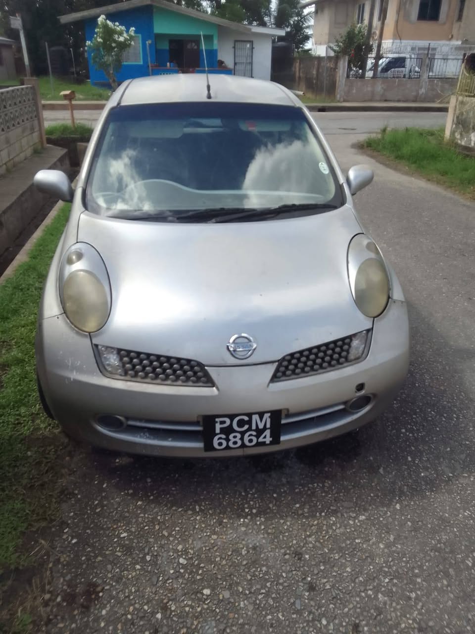 nissan k12