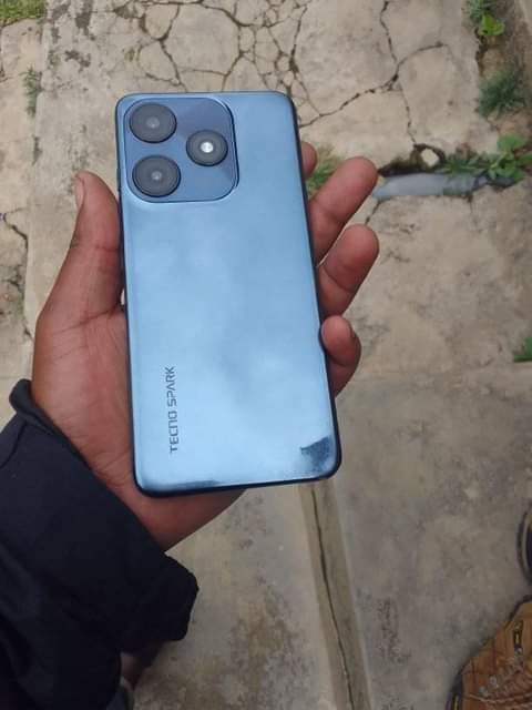 tecno spark