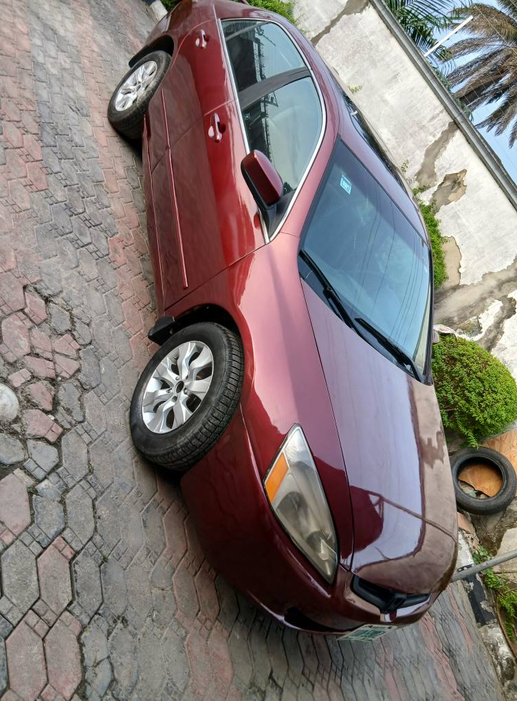 A picture of Honda accord 2005 model
