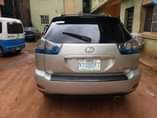 A picture of CLEAN BODY as seen in pictures 2005 Model Rx330 Only
