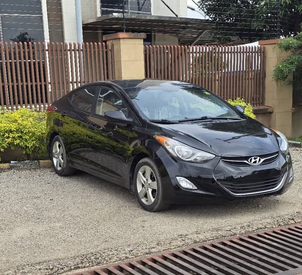 A picture of Hyundai Elantra 2013 Belgium for 9 5m